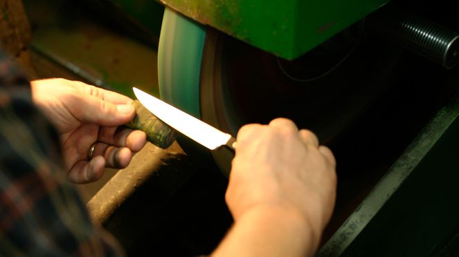
                    The Güde utility knife is fabricated at the manufacture Güde Solingen