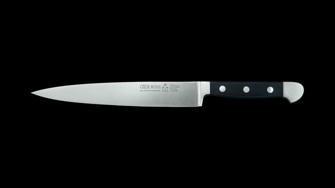 
                    Il coltello per prosciutto Alpha viene prodotto durante 30 stadi di lavoro.