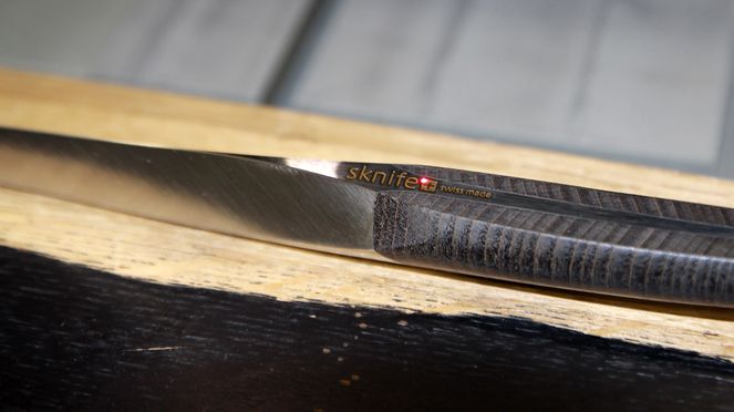 
                    Swiss knife sknife ash engraving