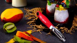 Kitchen accessories, Professional peeler serrated