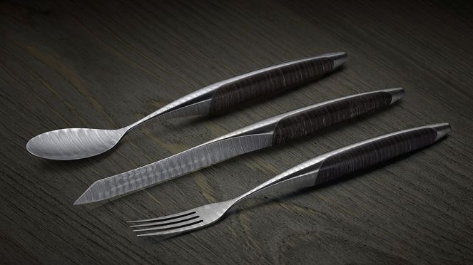 
                    Steak cutlery with spoon damask manufactured by sknife Biel