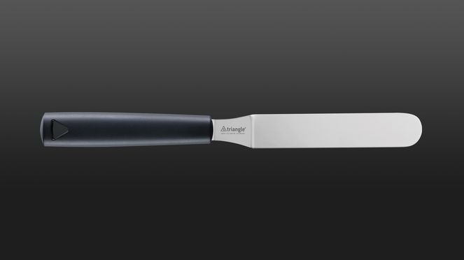 
                    La spatule à confiserie coudée en acier inoxydable