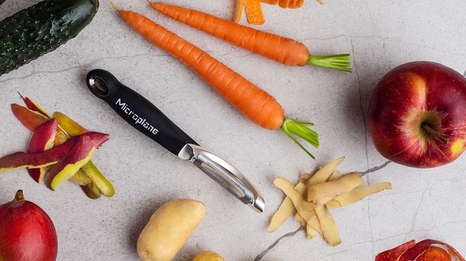 
                    professional peeler for fruits and vegetables