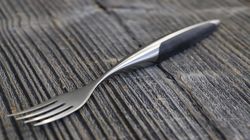 sknife steak knife, swiss steak fork