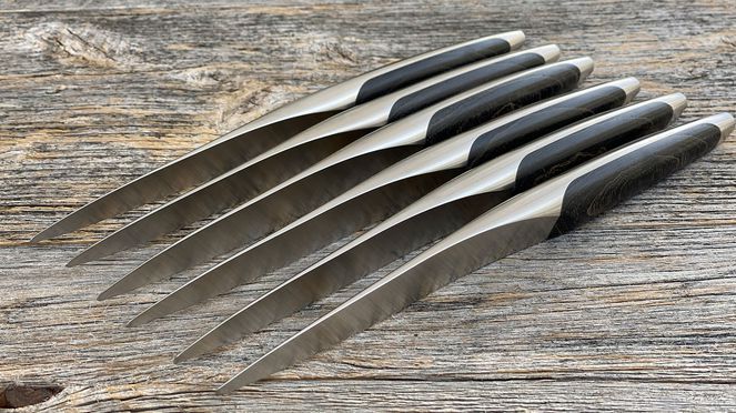 
                    Table knife swiss made set of 6 knives