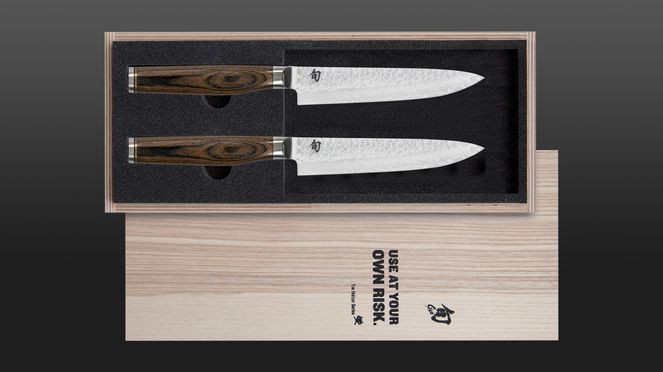 
                    Shun Premier steak knife set with 2 knives